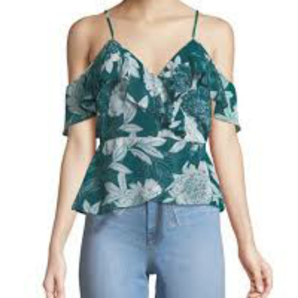 🎉HP💥SALE💥 Bardot Green Floral Top